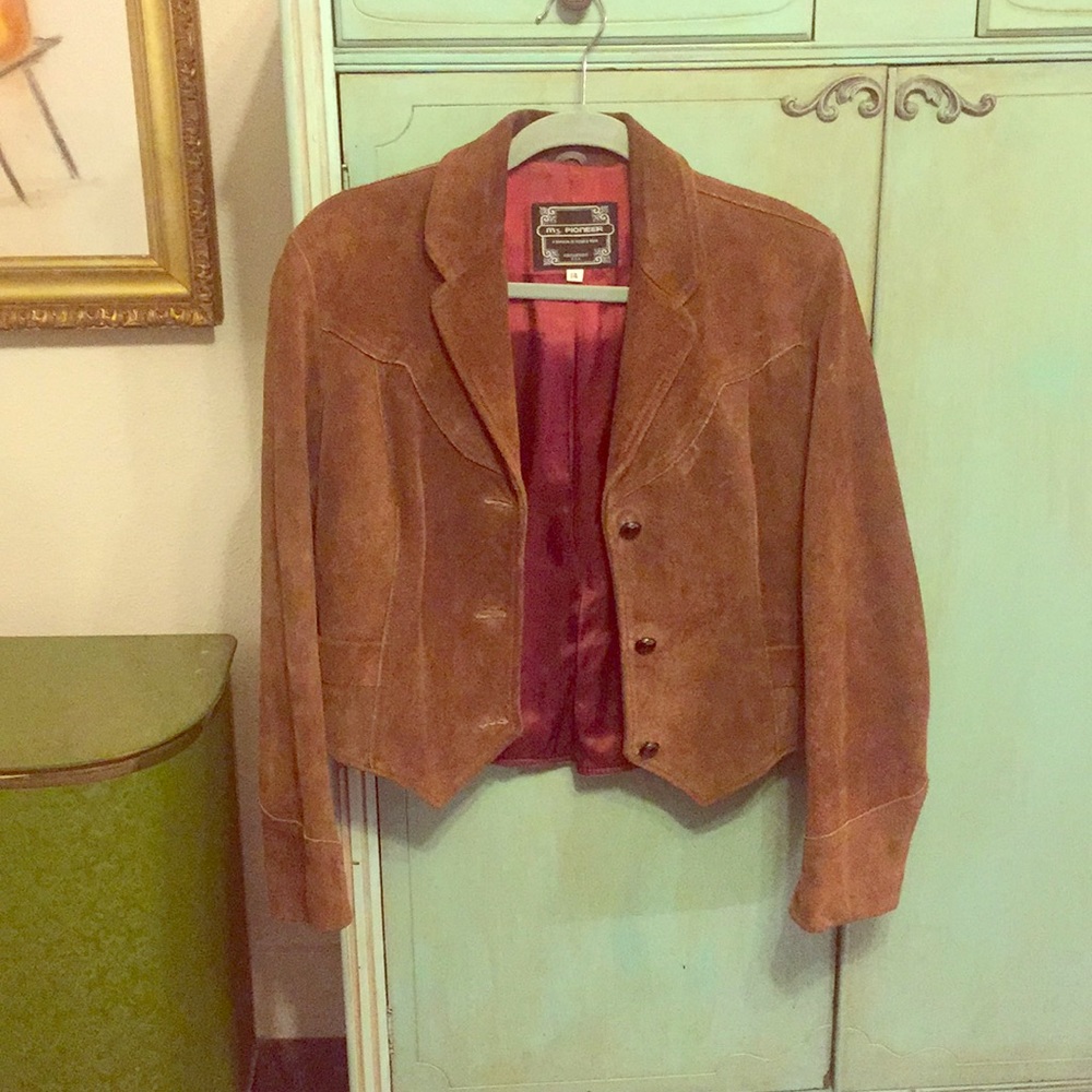 Vintage suede jacket!